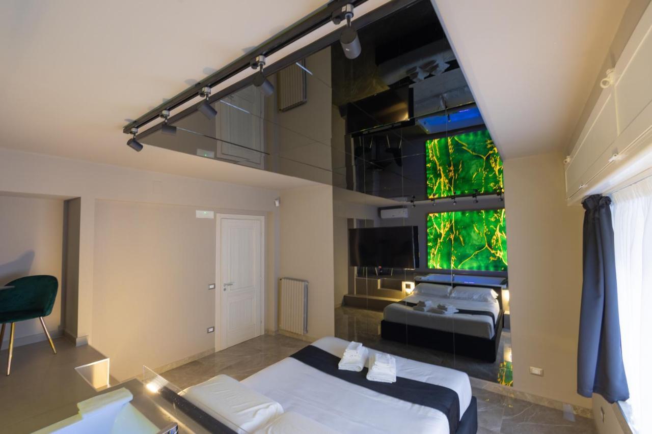 Maximum Exclusive Suite & Spa Palermo Exterior photo