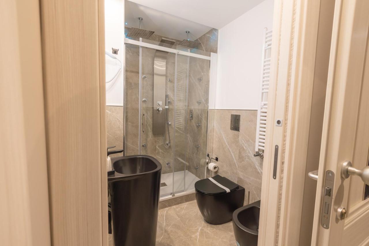 Maximum Exclusive Suite & Spa Palermo Exterior photo